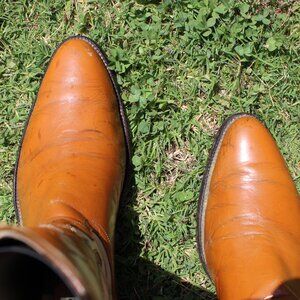 👢 Vintage Justin Cowboy Boots | 60s Tan Patent Leather | Men’s 10 D | Fair